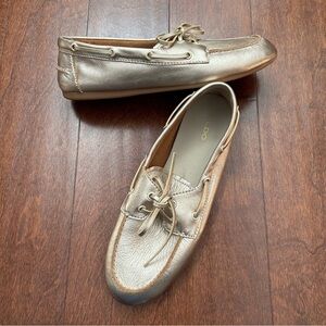 Aldo Women’s Preppy “Sail” Metallic Gold Leather Boat Loafer Slip-Ons, Size 10